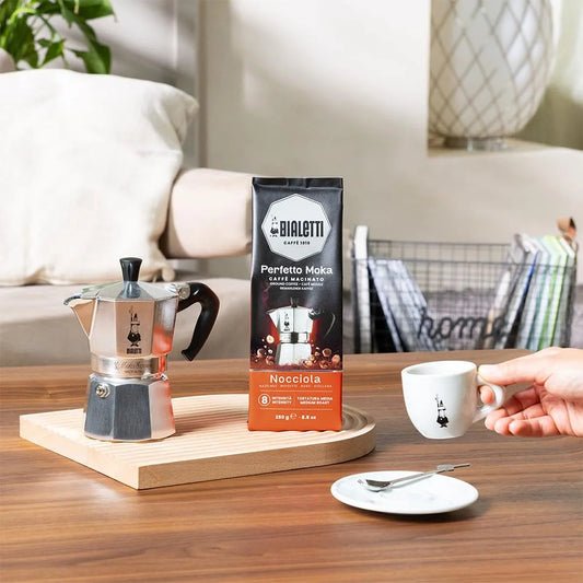 Bialetti - Perfetto Moka Nocciola: Medium Roasting Ground Coffee, Hazelnut Aroma, 8.8 Oz - 250g, Bag with Flavour-Saving Valve
